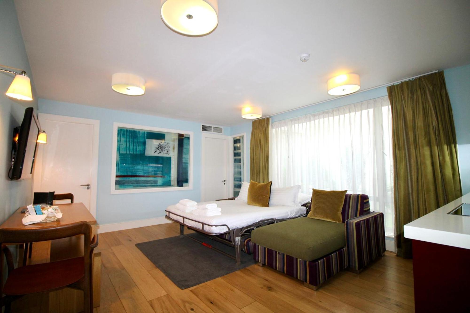 Residences At The Gyle - ロンドン エクステリア 写真