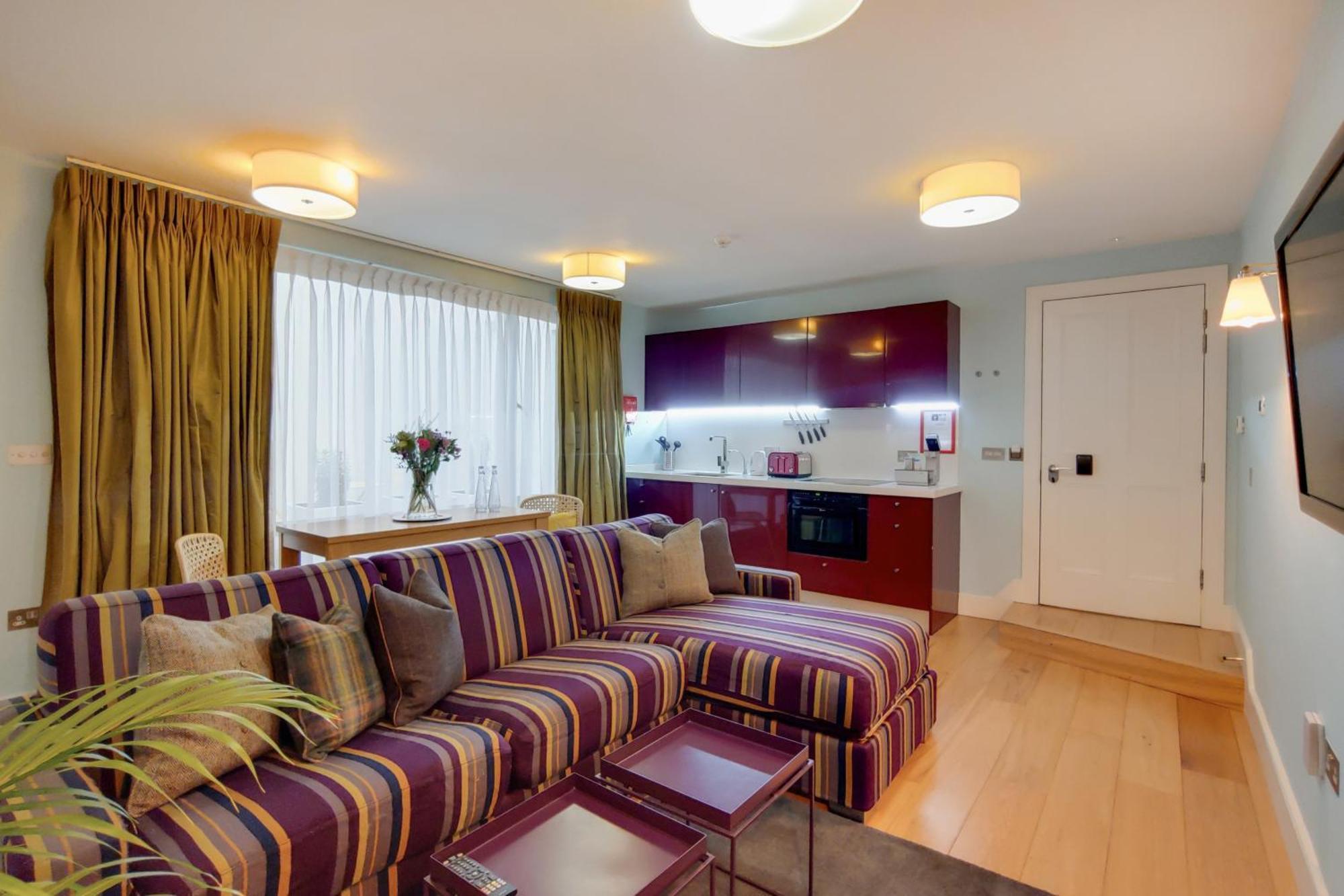 Residences At The Gyle - ロンドン エクステリア 写真